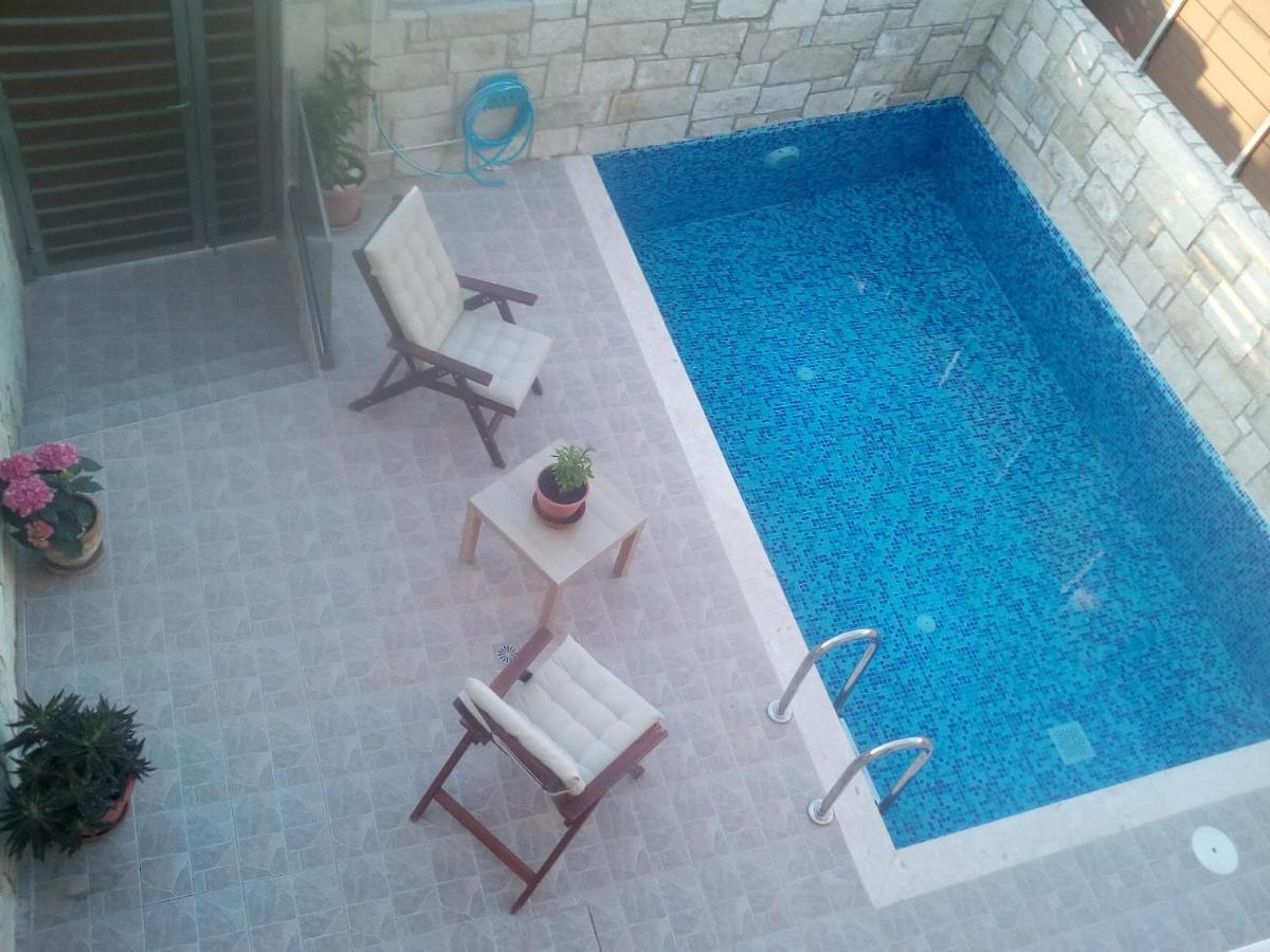“Theeporto” Maisonette With Pool Gouves Exterior foto